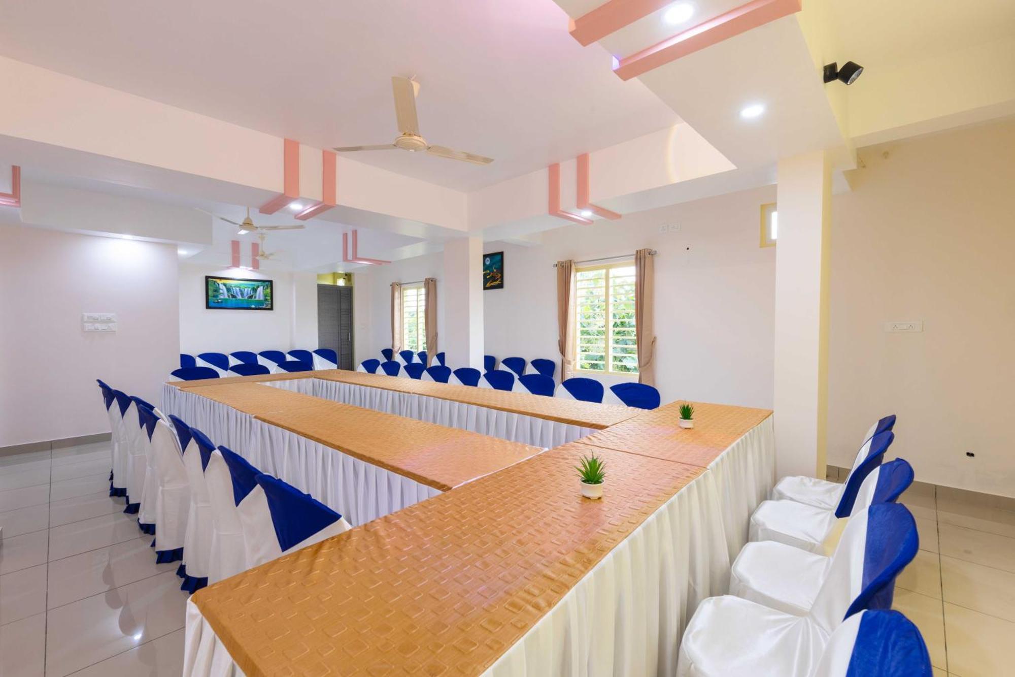 Treebo Airsuite Airport Hotel Kochi المظهر الخارجي الصورة